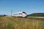 ICE 403 512-7 (Montabaur) ist am 15.06.2022 bei Himmelstadt unterwegs.