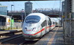 DB Fernverkehr AG mit ICE 3 Tz 327 (403 027-6 ....)  Siegen  am 16.04.19 Durchfahrt Bf.