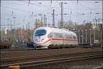 Zwei 403er legen sich bei Bochum-Ehrenfeld als ICE519 nach Mnchen Hbf in die Kurve.