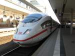 Ein ICE516 von Mnchen Hbf nach Dortmund Hbf.Am 15.07.08 beim Halt in Mannheim Hbf.