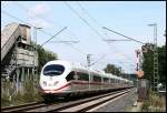 Zwei Triebzge der Baureihe 403 sind am 02. September 2008 unterwegs als ICE 505 (Kln Hbf - Basel SBB) bzw. als ICE 105 (Amsterdam Centraal - Basel SBB) und konnten bei Forchheim (b Karlsruhe) fotografisch festgehalten werden.