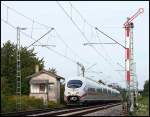 Ein Triebzug der dritten ICE Generation konnte am 02. September 2008 als ICE 509 (Kln Hbf - Basel SBB) an der Blockstelle Bashaide, zwischen Forchheim (b Karlsruhe) und Durmersheim, festgehalten werden.