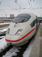 ICE 514 wartet in Mnchen auf die Abfahrt nach Dortmund.
