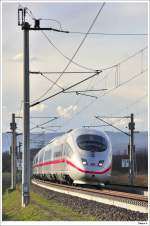 ICE 725 auf der Schnellfahrstrecke Kln-Rhein/Main, Richtung Frankfurt.