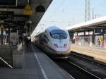 6.4.2010 9:59 DB AG ICE Baureihe 403 bei der Ausfahrt von Gleis 6 aus Nrnberg Hbf in Richtung Kln Hbf.