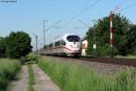 403 026-8  Neunkirchen  und 403 029-2 als ICE 602 (Basel SBB - Dortmund Hbf) an der BK Basheide. Aufgenommen am 25.05.2012 bei Rheinstetten. Ein netter Gru auch zurck an den Tf.