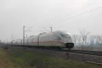 403 516-8  Siegburg  am 27.03.2013 als ICE nach Kln Hbf. Hier bei Hgelheim.