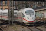 ICE 3 bei der Ausfahrt aus Mannheim Hbf.