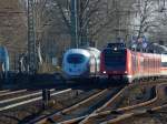 Am Morgen des 28.12.2014 trafen sich 422 049-7 und ein ICE3 in Düsseldorf Oberbilk.