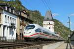 Auf dem Rückweg zum Bahnhof Bacharach tauchte im Hintergrund ein ICE-Umleiter auf.