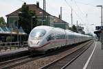 Durchfahrt von 403 060-7  Linz am Rhein  zusammen mit 403 526-7  Neunkirchen  am 25.07.2014 in Müllheim (Baden).