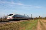 Nachschuss auf 403 518-4  Münster (Westf.)  am 31.10.2014 der zusammen mit 403 010-2  Wolfsburg  als ICE ___ (Basel SBB - Köln Hbf/Dortmund Hbf) bei Hügelheim auf der KBS 703 ihrem