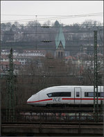 Velaro D in Stuttgart -    Am Vorfeld des Hauptbahnhofes.