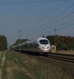 ICE 505 von Amsterdam Centraal nach Basel SBB.Am 26.09.09 in Lampertheim.