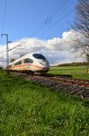 ICE 127 von Utrecht nach Frankfurt/Main Hbf auf der Kbs 485 bei Boisheim. 17.4.2016