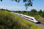 Ice 3 Neo  ICE 3 neo noch ohne Taufnamen ( Tz 8002 ) am 11.08.2026 bei Vierkirchen.