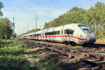 ICE  Amsterdam  (Tz 8020) steht bei Diedersdorf auf dem Berliner Aussenring am 29.