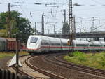In Hanau legt sich dieser Flitzer Richtung Fulda in die Kurve ,am 13.08.2020