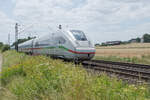 ICE 812 045-3 in Richtung Fulda bei Kerzell,21.07.2021