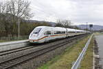 ICE 9457 Bundesrepublik Deutschland durchfährt hier am 22.02.2022 Sulzbach in Richtung Bensheim.