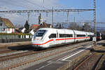 ICE 4 5812 070-1 durchfährt den Bahnhof Rupperswil. Die Aufnahme stammt vom 04.02.2022.