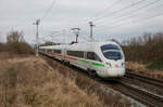 Ein Tz der Baureihe 411 verlässt am 07.01.2023 den Hbf von Rostock.