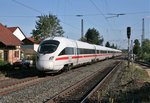 411 092 als ICE 1504 (München Hbf–Berlin–Hamburg-Altona) am 06.09.2016 in Strullendorf, aufgenommen vom Bahnsteigende