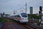 Nachschuss auf 2 411er bei der Ausfahrt in Berlin Ostkreuz in Richtung Schöneweide.

Berlin 26.09.2024