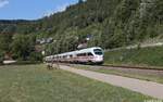 Am 21. Juli 2026 gab es mal wieder Twindexx-Ersatzz�ge. Seit nun 16 Jahren war an jenem Tag der Tz 1163  Ostseebad Binz  auf dem IC 2836 der erste ICE T der die G�ubahn im regul�ren Personenzugverkehr nach Stuttgart Hbf befuhr. Das Bild entstand kurz hinter Aistaig. 