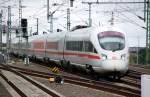Ein ICE-T der BR 411 kurz vor der Einfahrt in den Tiefbereich des Berliner Hbf, fotografiert am 11.07.09.