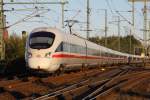 ICE von Hamburg nach Berlin fhrt hier durch den Bahnhof Boizenburg.