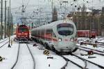 ICE-T und 185 004-9 auf dem Mainzer Gleisvorfeld 17.12.2010