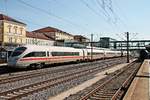 Zwischenhalt am 26.08.2015 von 411 565-5  Bad Oeynhausen  in Regensburg Hbf, als dieser auf dem Weg von Wien nach Frankfurt (Main) war.