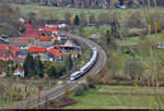 Ein Bild wie vor der NBS-Eröffnung in 2015:
411 075-5 (Tz 1175  Villingen-Schwenningen ) schlängelt sich als Umleiter bei Saaleck durch das Mittlere Saaletal.
Aufgenommen von der Rudelsburg.

🧰 DB Fernverkehr
🚝 ICE 1556 (Linie 50) Leipzig Hbf–Wiesbaden Hbf [+15]
🚩 Bahnstrecke Halle–Bebra (KBS 580)
🕓 20.3.2021 | 15:51 Uhr

Bild durchlief die Selbstfreischaltung (Farbabgleich).