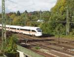 411 083  Oberursel im Taunus  fhrt als ICE 181 Frankfurt(Main)Hbf - Zrich HB in Singen(Htw) ein.