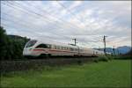 411 011  Pirna  ist als ICE 661  118899.comAllesAuskunft  von Bregenz nach Wien West unterwegs. Der nchste Halt wird Kufstein sein der in wenigen Minuten erreicht wird. (09.07.2008)
