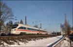 411  Hansestadt Stralsund  rollt langsam in Richtung Hagen. Ist vermutlich als Ersatzzug fr den defekten 402er unterwegs. (06.01.2009)