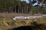 411 077 als ICE 2803 nach Mnchen am 19.10.2012 bei Steinbach am Wald auf der Nordrampe der Frankenwaldbahn.