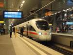 Der Tz 1156  Waren(Müritz)  als ICE 1515 von Berlin Gesundbrunnen nach München Hbf am 03.02.2014 in Berlin Hbf.
