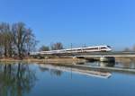 Ein ICE-T als ICE 91 am 27.02.2015 auf der Isarbrücke bei Plattling. 