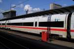 DB 415 606-3 (93 80 5415 606-3 D-DB) im ICE 1559 von Wiesbaden Hbf nach Dresden Hbf, in Frankfurt (M) Hbf; 15.04.2011