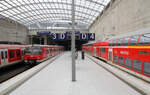 DB Regio 420 484 // K�ln / Bonn Flughafen // 15. September 2022.
Die beiden Z�ge (S 12 und RE 9) wurden wegen einer Streckenst�rung �ber die Flughafenschleife umgeleitet.