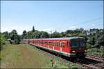 420 883 und 420 363 sind am 01.06.2008 bei Wetter(Ruhr) auf dem Weg Richtung Wuppertal.