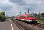 420 385/885 verlsst als S9 den Bahnhof Haltern am See nach Wuppertal Hbf. (15.06.2008)