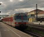 Am 10.04.2010 war ein Sonderzug von Mnchen Ost nach Regensburg mit dem Historischen S-Bahn Zug, der 420 001, unterwegs.