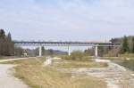 Begegnungen: 420 001 & BOB am 18.04.10 auf der Grohesselohe Brcke/Mnchen