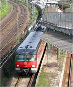 Am Stuttgarter Nordbahnhof -

Ein S-Bahntriebzug der Baureihe 420 am Stuttgarter Nordbahnhof. Diese Baureihe soll modernisiert werden, neue Inneneinrichtung, Klimaanlage, und weitere 20 Jahre in Stuttgart im Einsatz bleiben.

28.04.2005 (M)