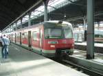 Ein ET 420 der S-Bahn Rhein Main in Wiesbaden Hbf am 10.04.11