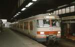 420 623-1 um 1979 als S 7 im Düsseldorfer Hauptbahnhof