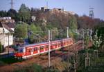 420 385 auf der S9 bei Essen Holthausen, 21.04.2005.
